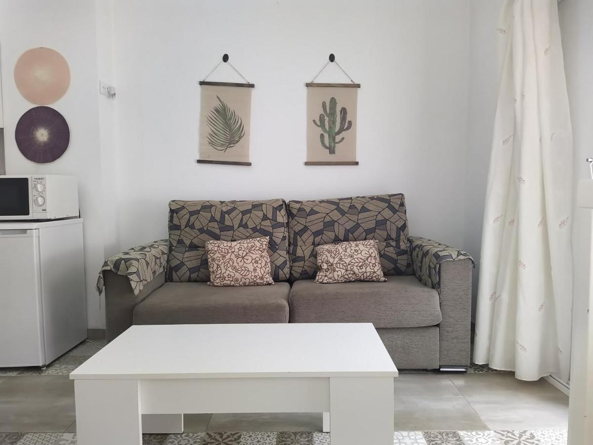 Luceros Apartamentos Alicante Eksteriør billede