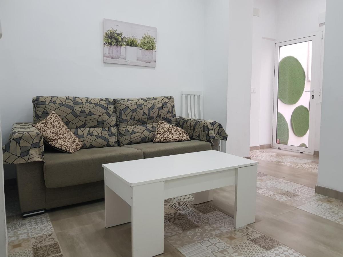 Luceros Apartamentos Alicante Eksteriør billede