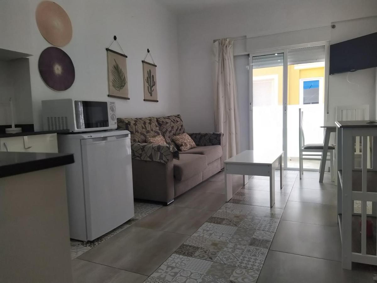 Luceros Apartamentos Alicante Eksteriør billede