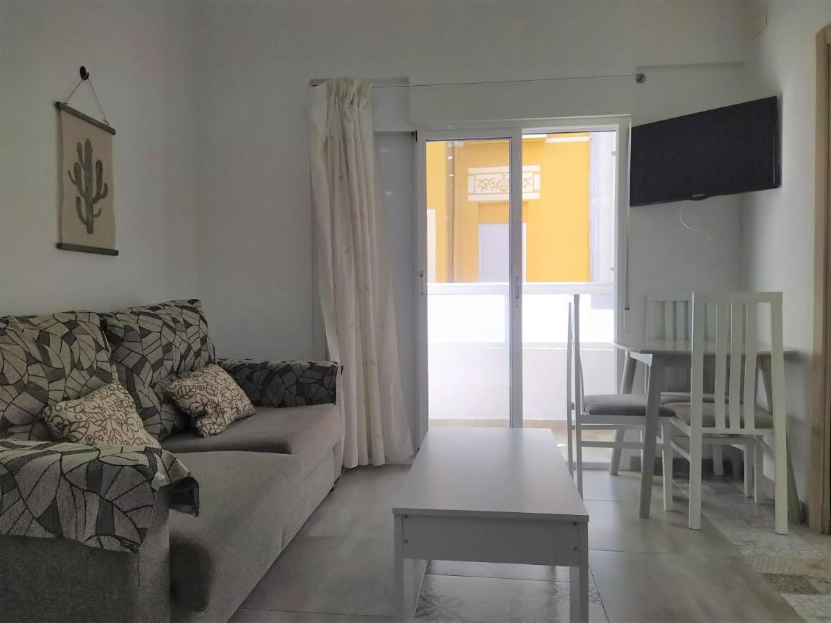 Luceros Apartamentos Alicante Eksteriør billede